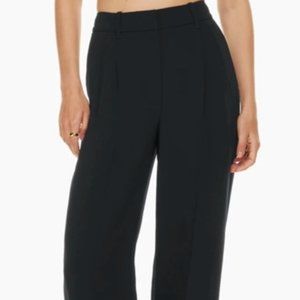 Aritzia Wilfred the Effortless Pant in Black, Size 6